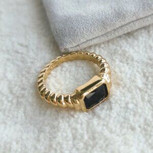 New Alicia Bonnie Gold Ring # 7 - Aurora Black Crystal